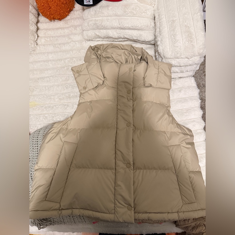 Lululemon Wunderpuff vest